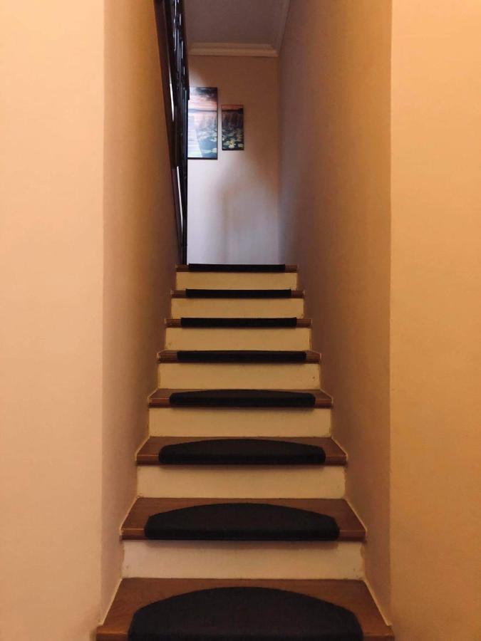Hotel Atrium Panzio Esztergom Exterior foto